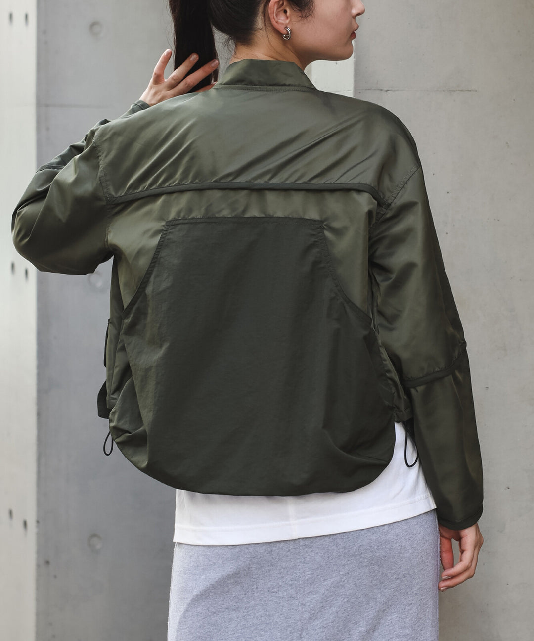 【TOPWHOLE】機能口袋短版尼龍外套 Japan E-Shop