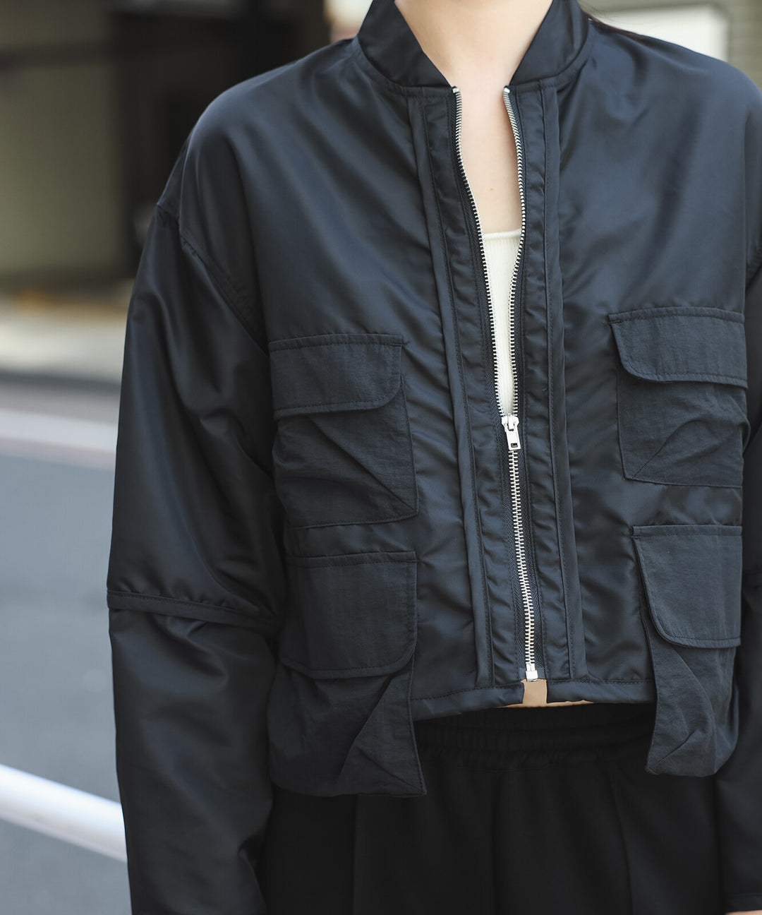 【TOPWHOLE】機能口袋短版尼龍外套 Japan E-Shop