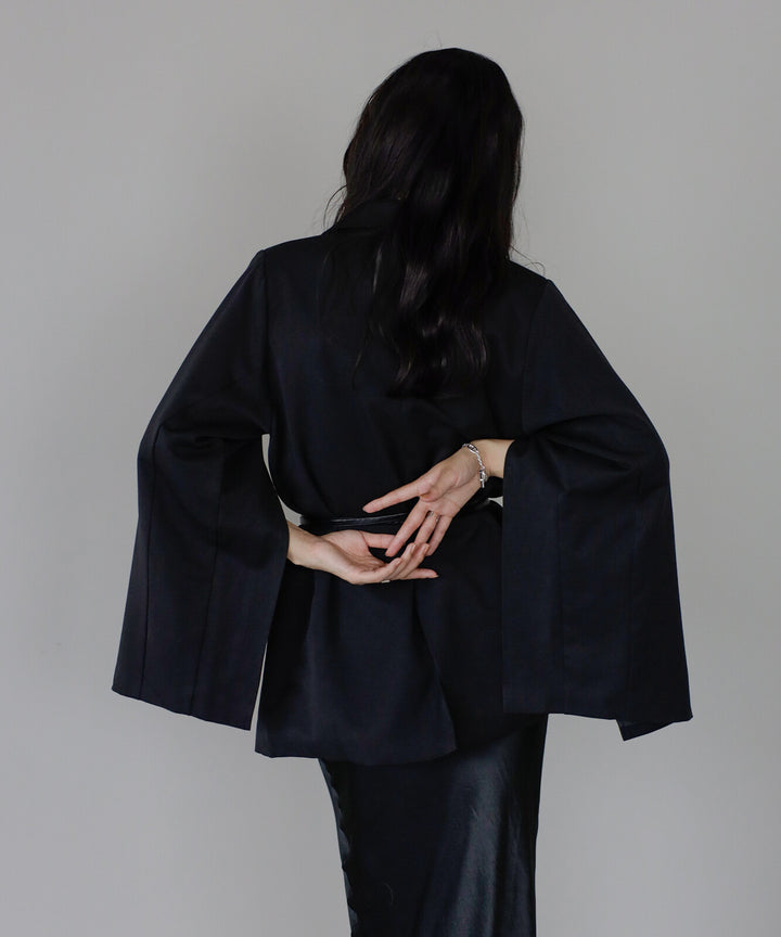【TOPWHOLE】袖開衩腰帶西裝外套 Japan E-Shop