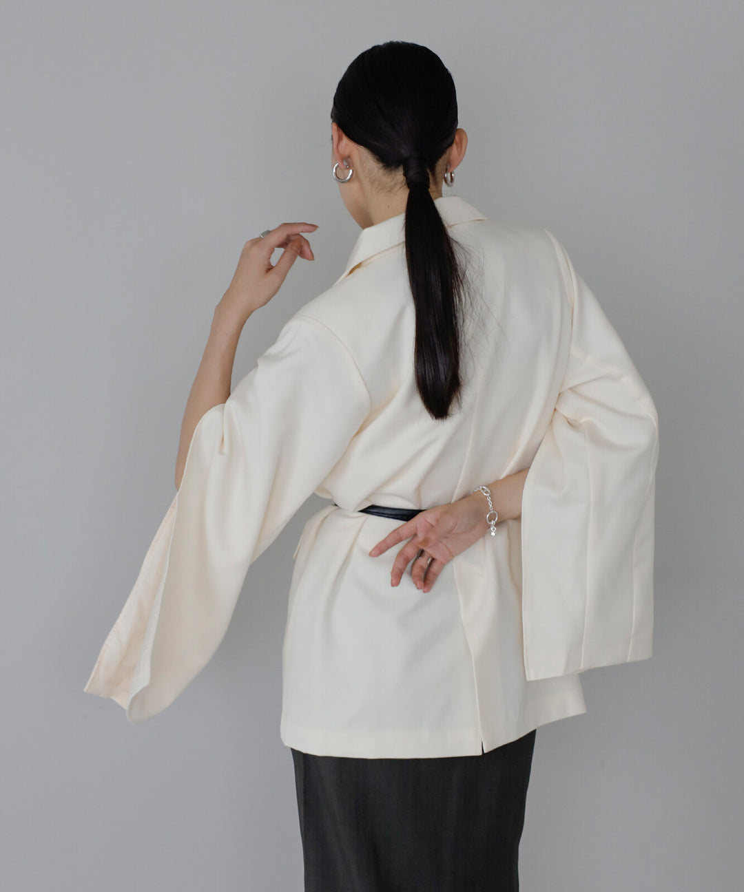 【TOPWHOLE】袖開衩腰帶西裝外套 Japan E-Shop