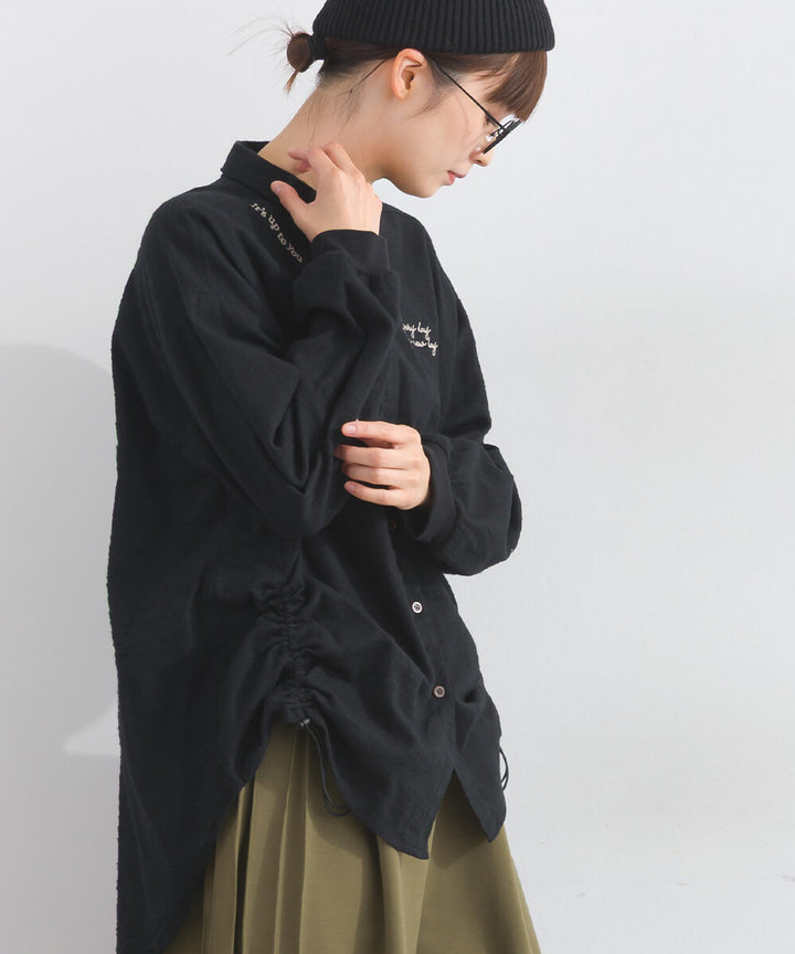 【iriey】起毛布料縮褶 隨機品牌字母 寬鬆上衣 Japan E-Shop
