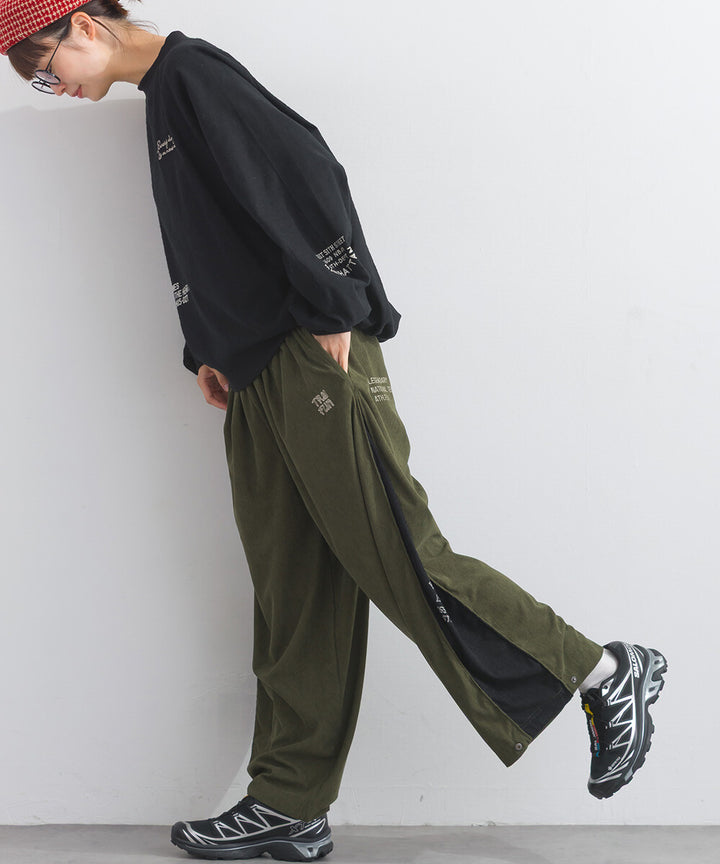 【iriey】燈芯絨側褶 多款品牌字母 撞色配色長褲 Japan E-Shop