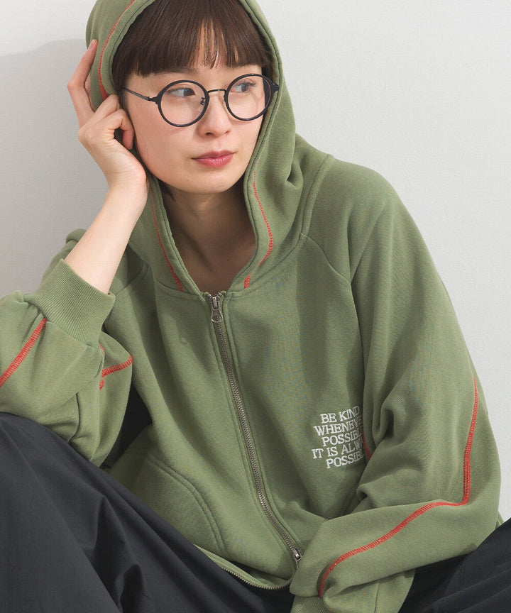 【iriey】撞色縫線刺繡 厚刷毛 拉鍊連帽外套 Japan E-Shop