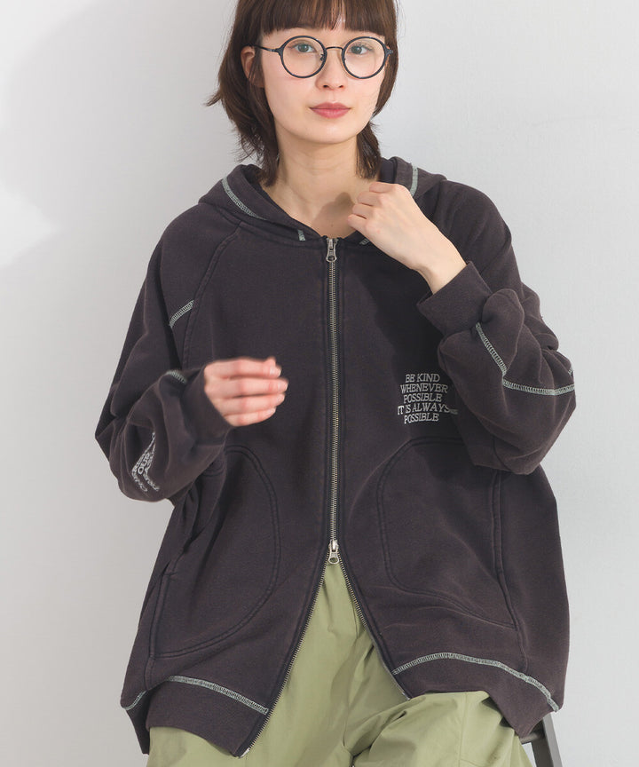 【iriey】撞色縫線刺繡 厚刷毛 拉鍊連帽外套 Japan E-Shop