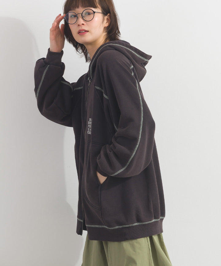 【iriey】撞色縫線刺繡 厚刷毛 拉鍊連帽外套 Japan E-Shop