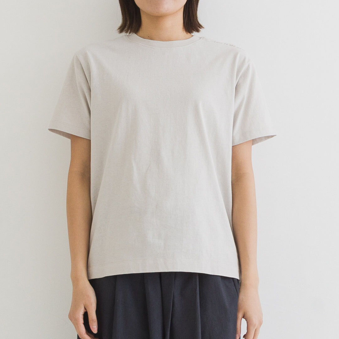 【kermu】再生棉肩線刺繡T恤 Japan E-Shop