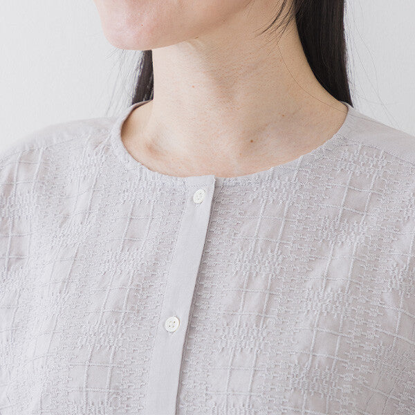 【crea delice】棉質薄紗刺繡拼接上衣 Japan E-Shop