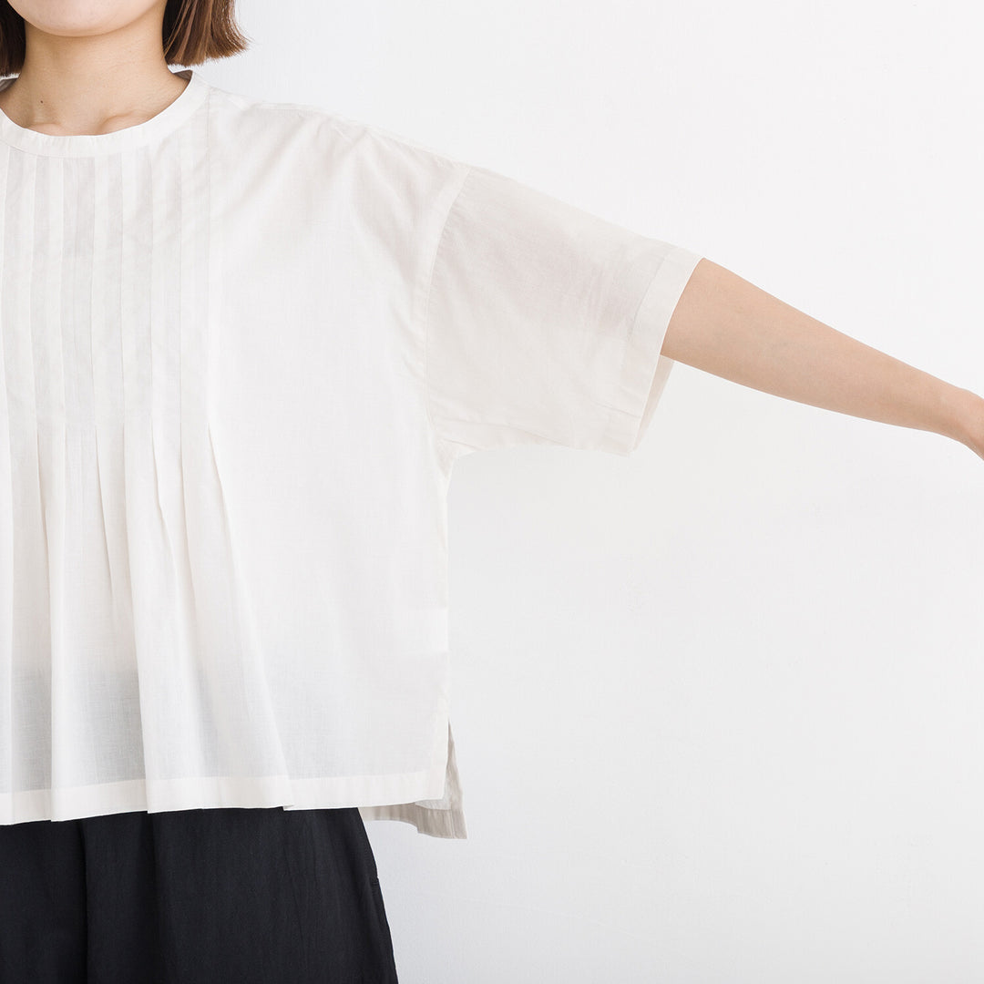 【kermu】純棉薄紗前褶寬版上衣 Japan E-Shop