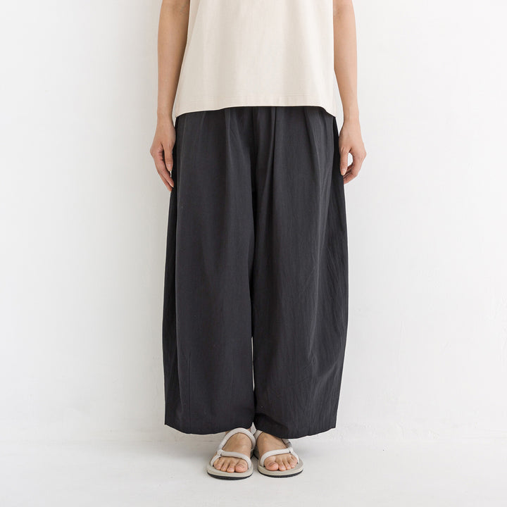 【kermu】純棉寬鬆氣球剪裁長褲 Japan E-Shop