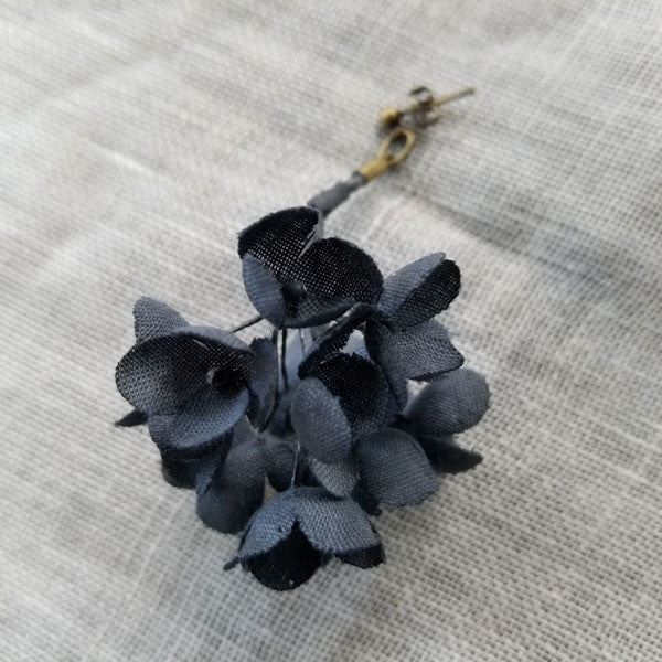 【crea delice】花朵造型日常剪裁單耳耳針 Japan E-Shop