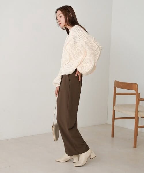 50%off中 Bab 日系波浪滾邊澎袖粗針織上衣 (FREE size)