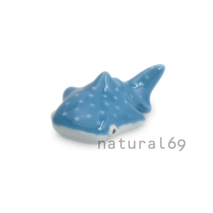 natural69 波佐見燒 鯨鯊造型筷架 日本製 Japan E-Shop