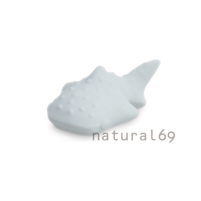 natural69 波佐見燒 鯨鯊造型筷架 日本製 Japan E-Shop